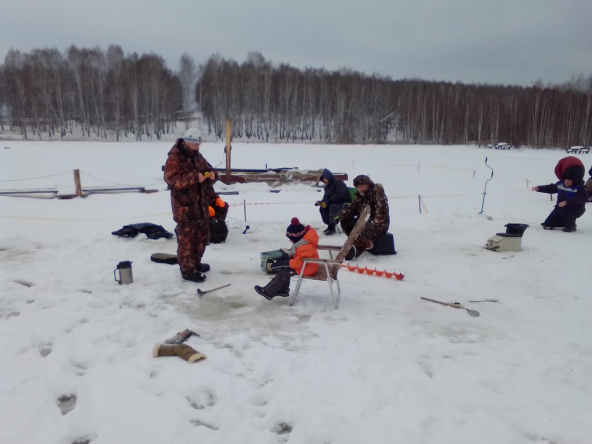 Зимняя рыбалка Беловодье Каменск-Уральский